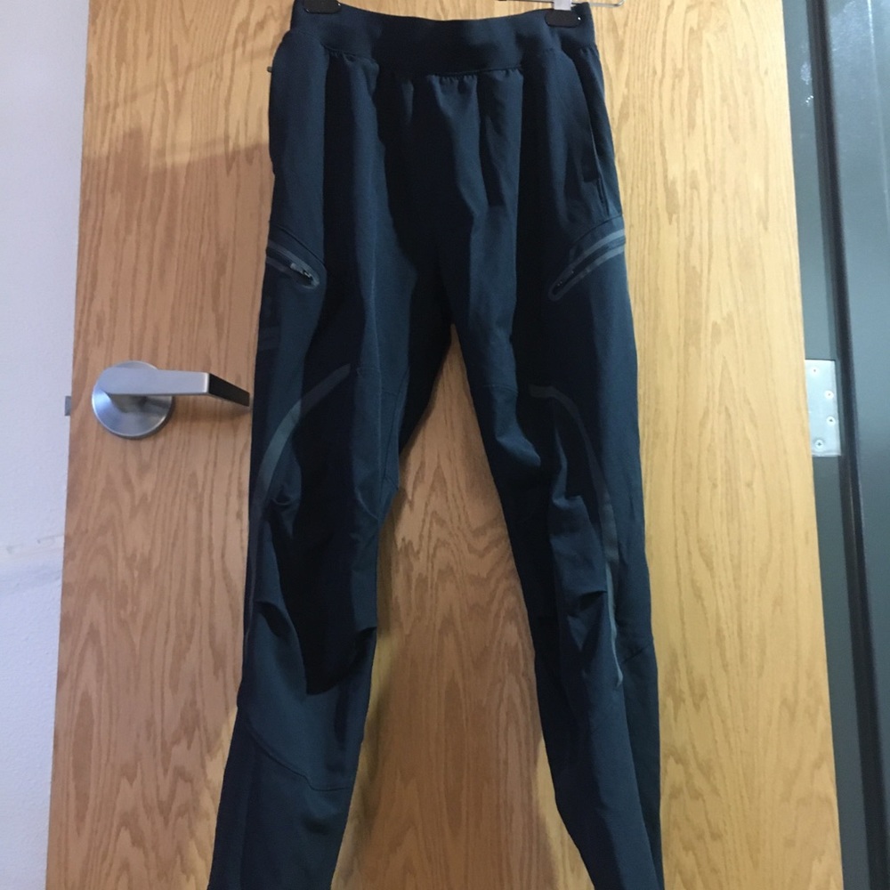 Women’s Under Armour Ubstoppable Cargo Pants